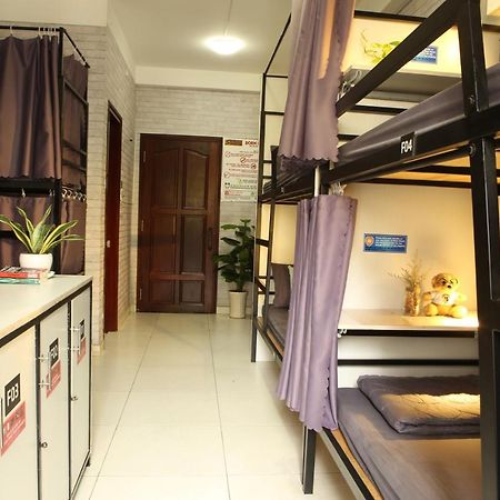 הו צ'י מין סיטי S Phuot Airport Hostel מראה חיצוני תמונה