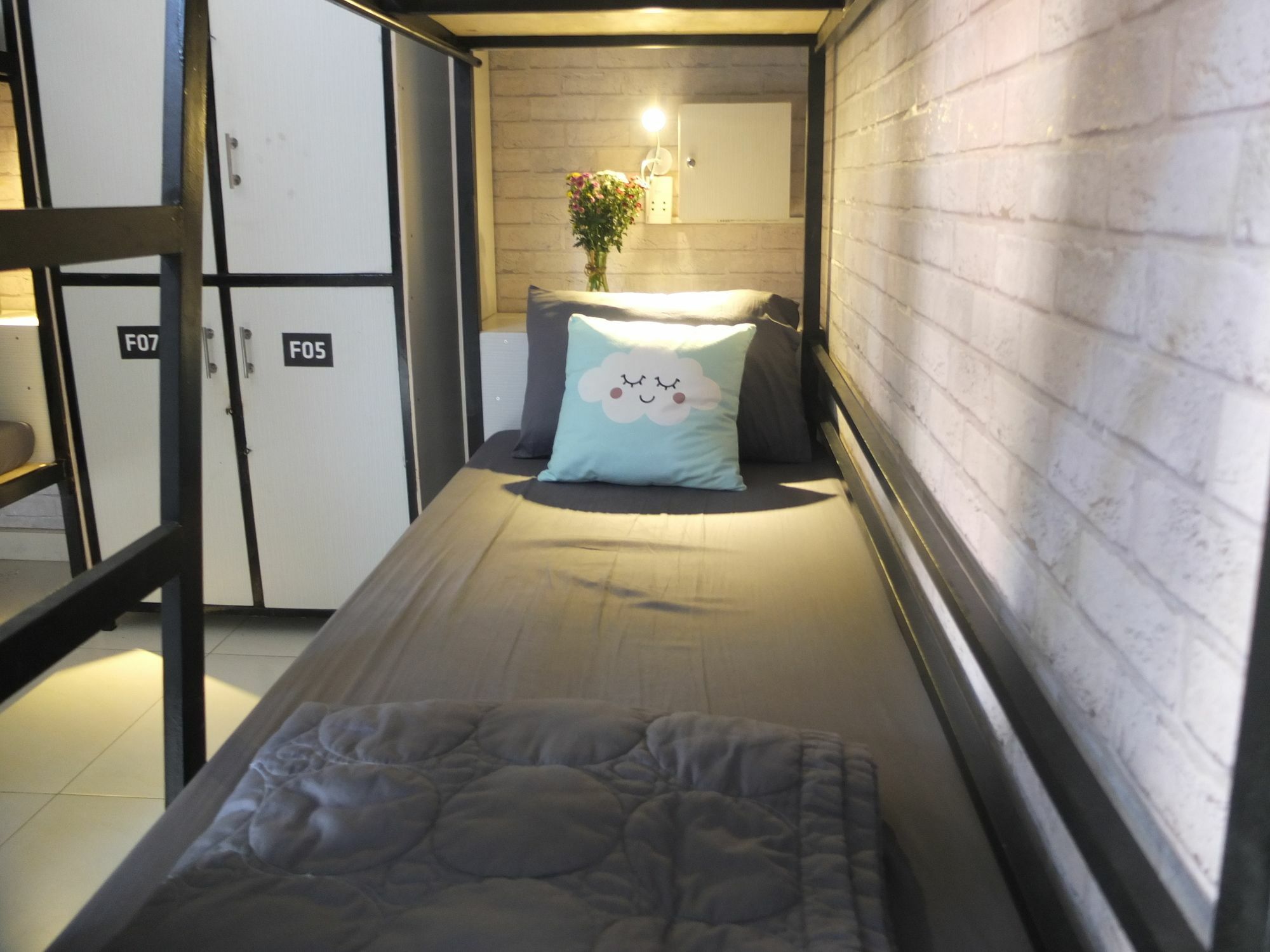 הו צ'י מין סיטי S Phuot Airport Hostel מראה חיצוני תמונה